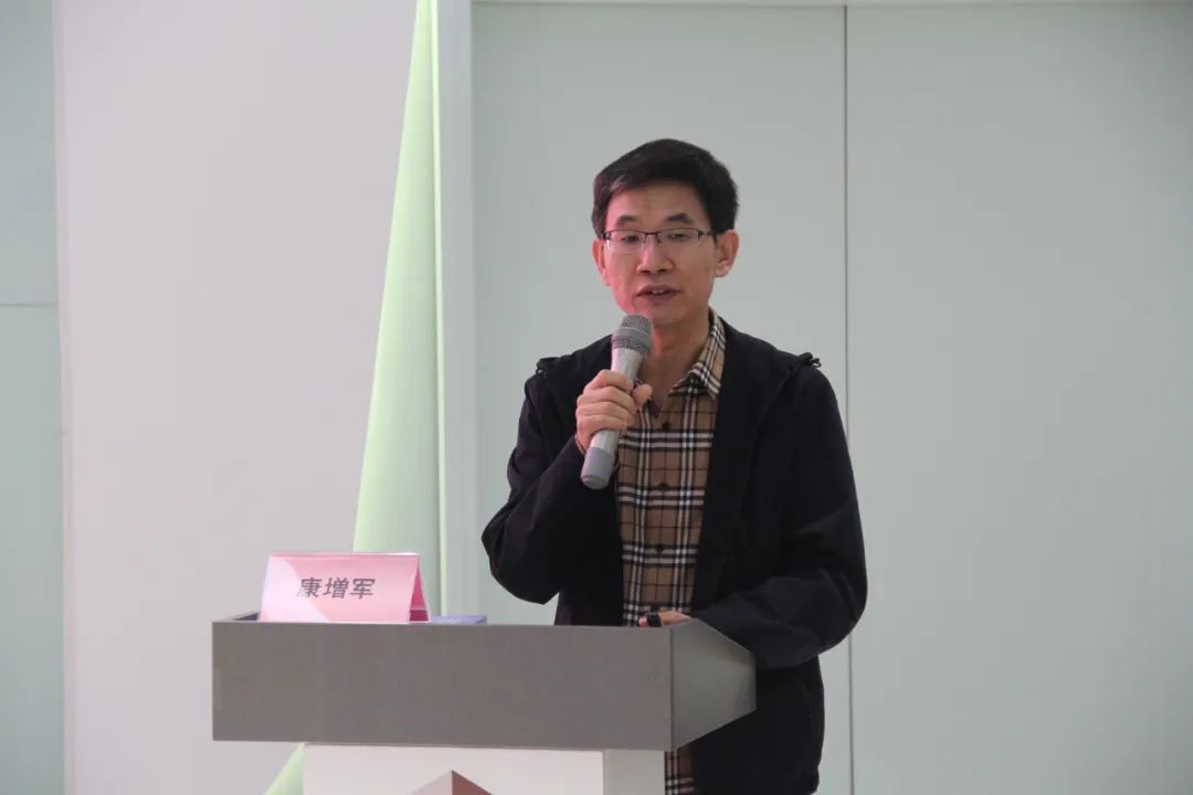 神经内科疾病预防公益文化健康讲座在支点创业基地成功举办 神经内科疾病预防公益文化健康讲座在支点创业基地成功举办